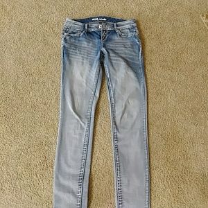 Ariya sweet cheeks jeans